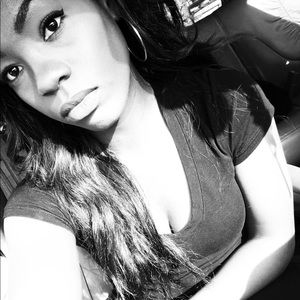 Meet your Posher, Jacqueline